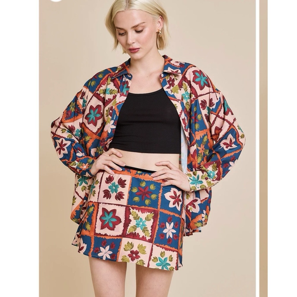 Le Lis‎ XS Retro Bloom Button Front Top Floral 70s Oversized Autumn Fall - Picture 11 of 11
